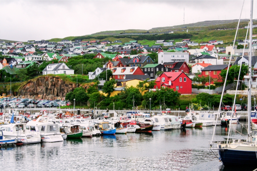 Exploring the Faroe Islands: Car Rental vs Public Transport